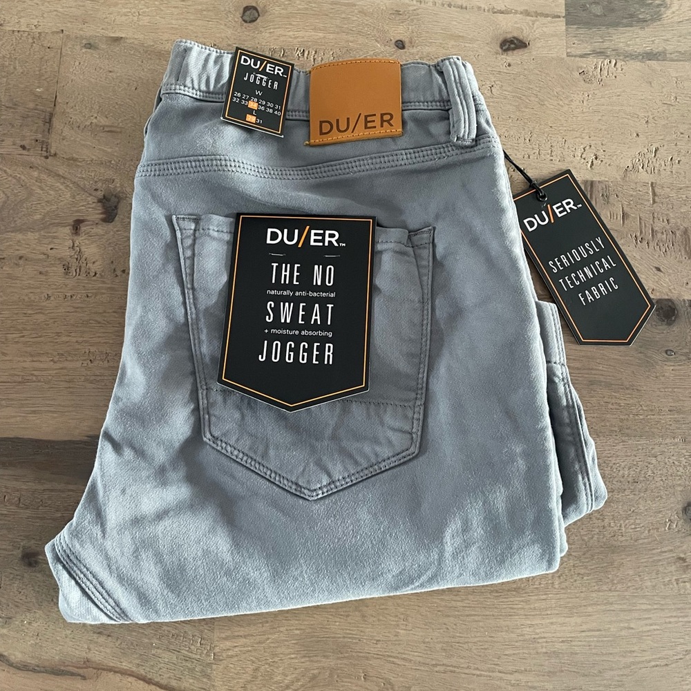 Brand new DUER joggers